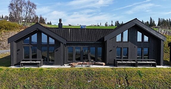 Prosjektert Blåne H-Hytte med panorama utsikt på vakre Sjusjøen